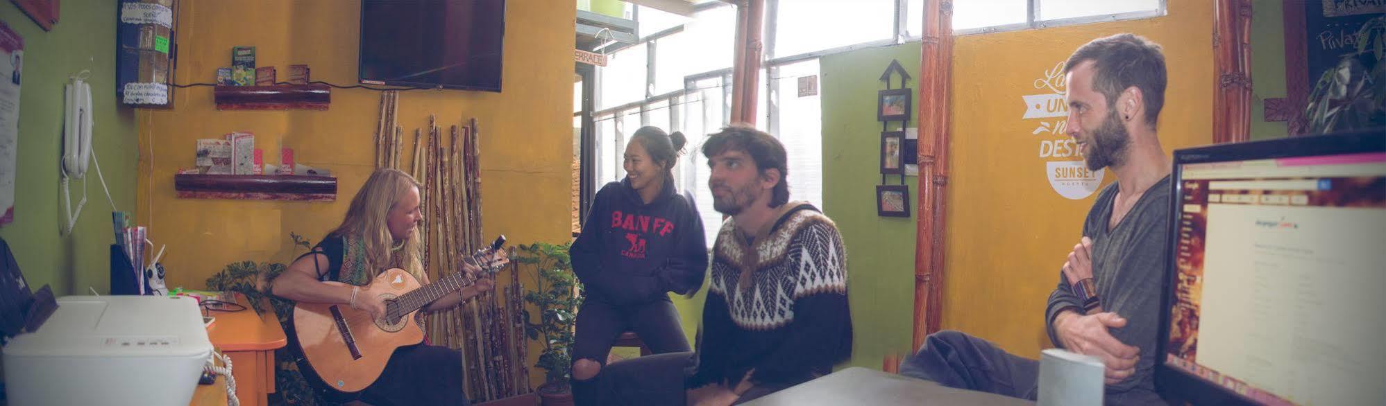 Sunset House Cusco Hostel ภายนอก รูปภาพ